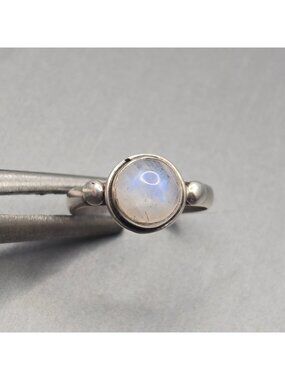Sterling Silver Rainbow Moonstone Ring Size 7 Blue Flash Vintage Boho 925